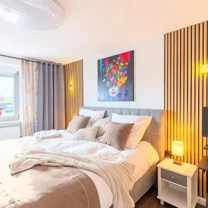 Apartment G.a.d.d Ferienwohnung/glueck An Der Donau, Straubing
